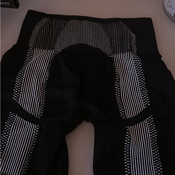 MISBHV shorts - Picture 4 of 4